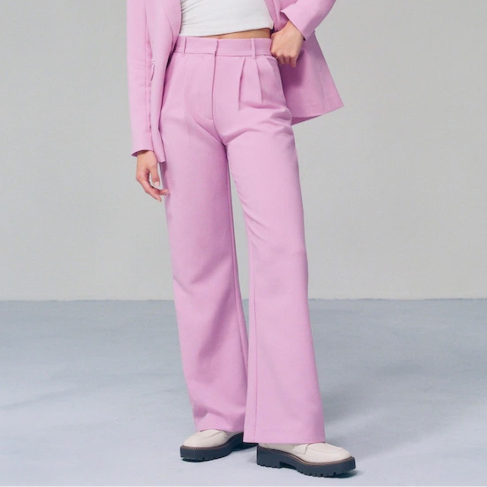 NWOT Abercrombie Sloane tailored pant